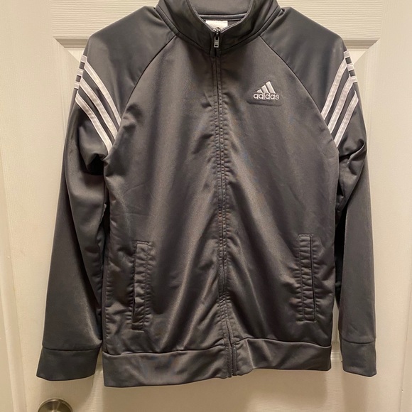 9 piece Bundle Boys Size Large - Picture 3 of 15